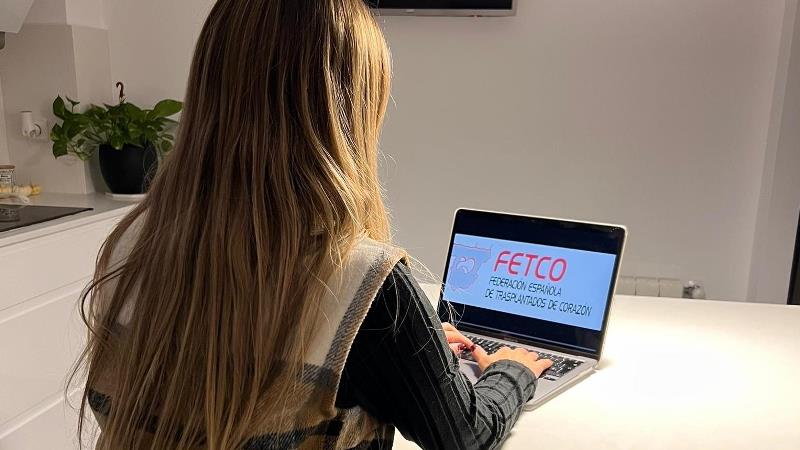 Programa de apoyo psicológico online dirigido a mujeres trasplantadas de corazón