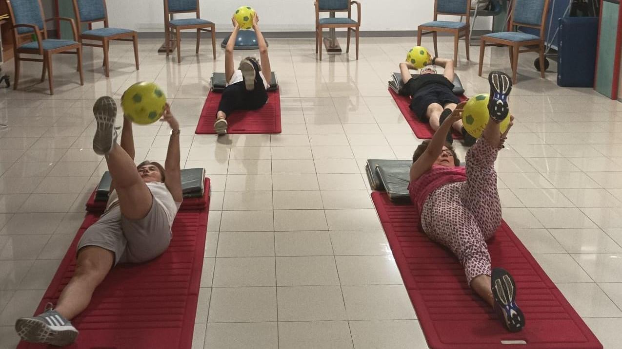 Fisioterapia y atención psicológica para enfermos de párkinson jóvenes (menores de 65 años)