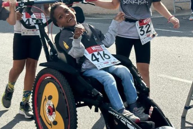 Proyecto de promoción del deporte adaptado para personas con discapacidad física 