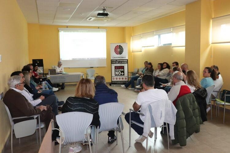 Proyecto de apoyo psicológico para pacientes con cavernomatosis y sus familias